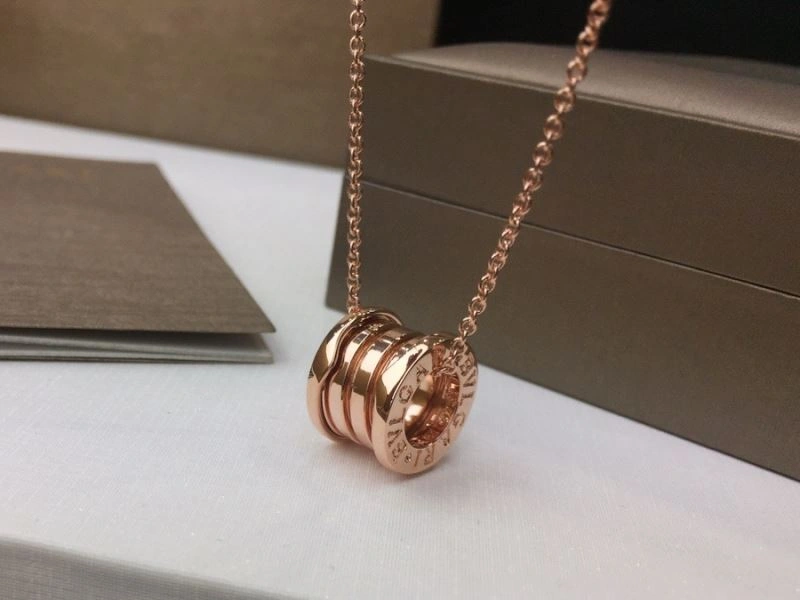Compact Bvlgari Necklaces 216545
