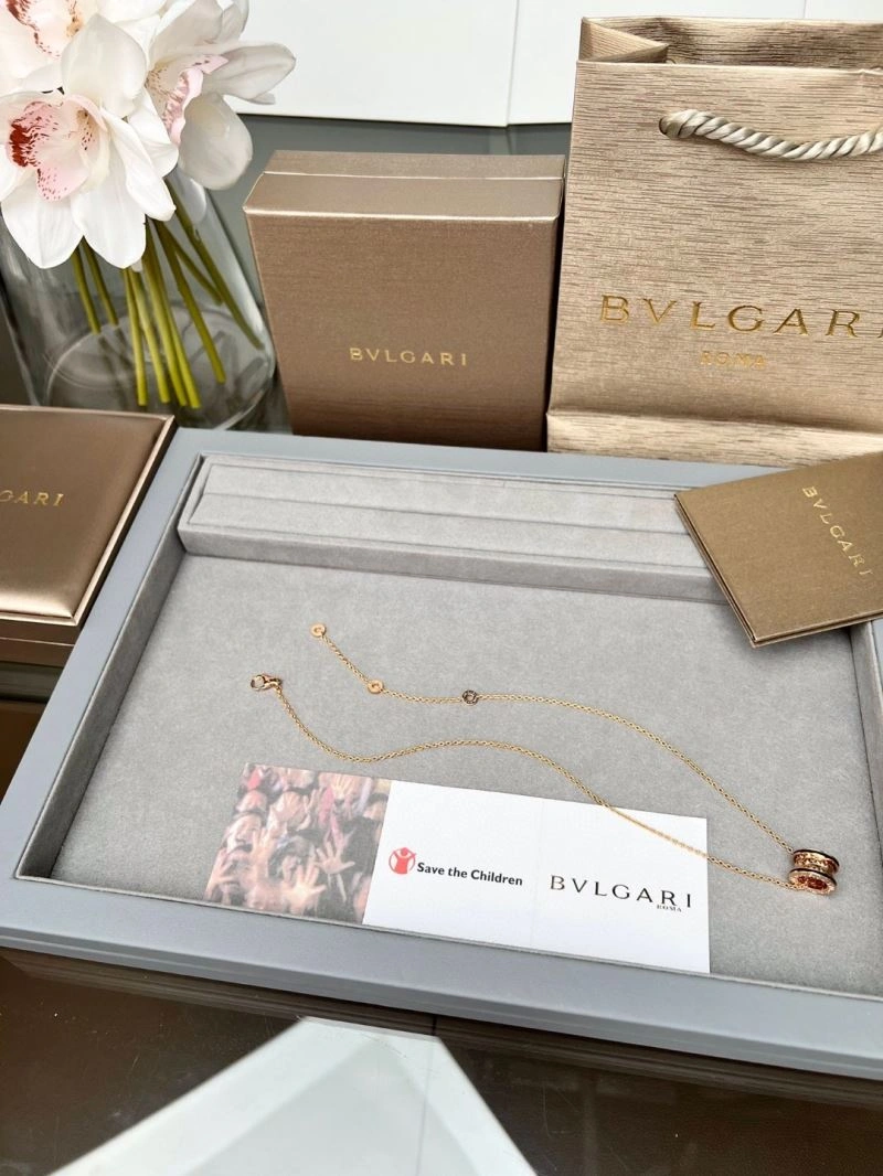 Seasonal Bvlgari Necklaces 216478