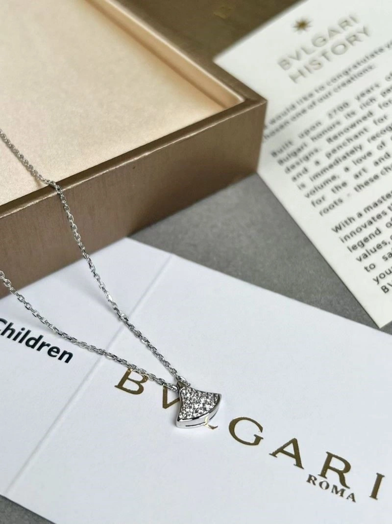 Comfortable Bvlgari Necklaces 216367
