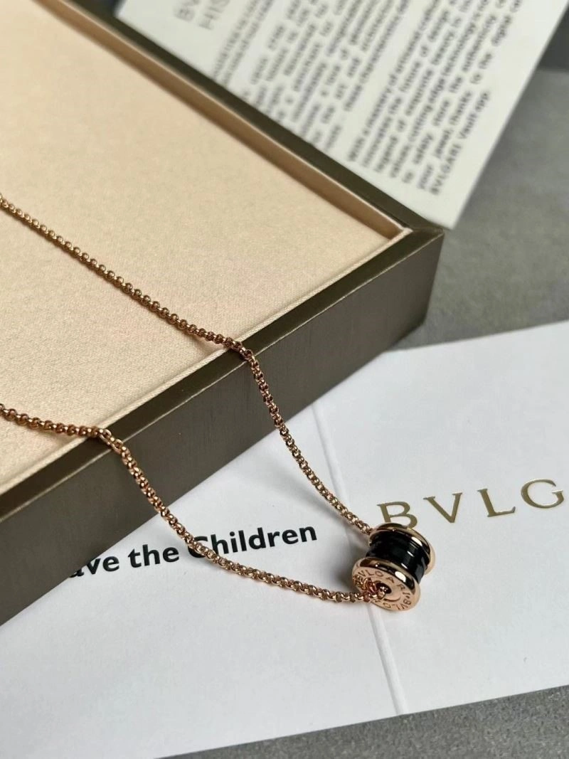 Bvlgari Necklaces Practical 216390