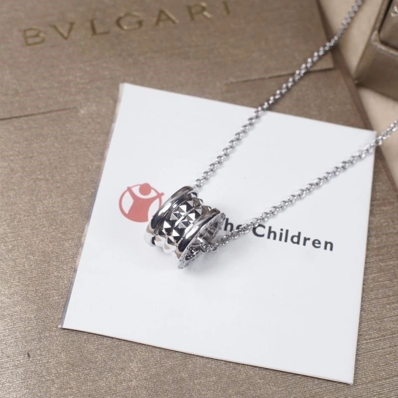 Lightweight Bvlgari Necklaces 216436
