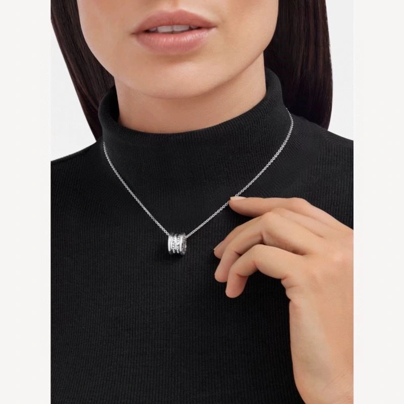 Lightweight Bvlgari Necklaces 216436