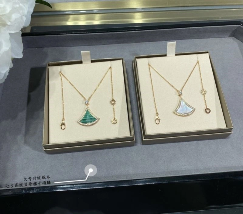 Durable Bvlgari Necklaces 216340