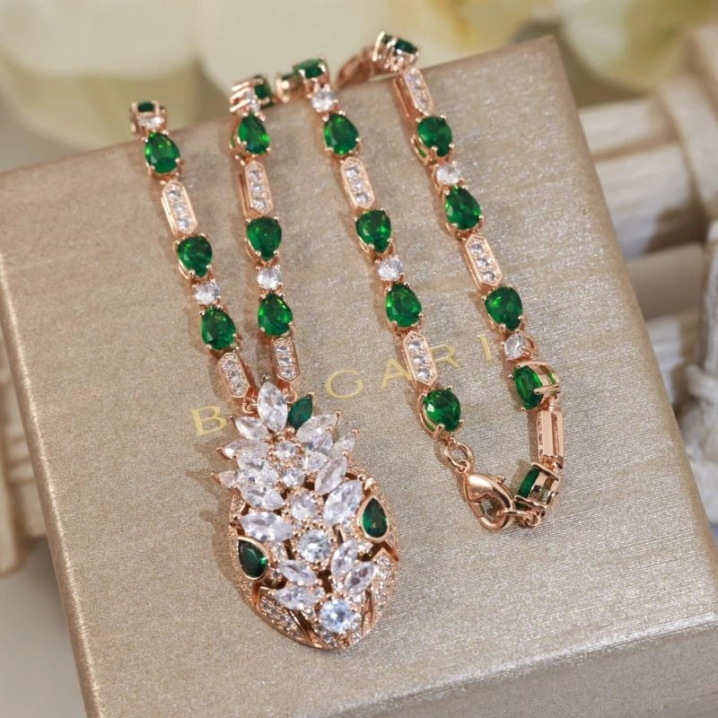 Breathable Bvlgari Necklaces 216249