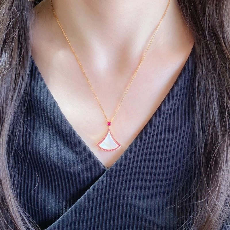 Bvlgari Necklaces SmoothTexture 216218