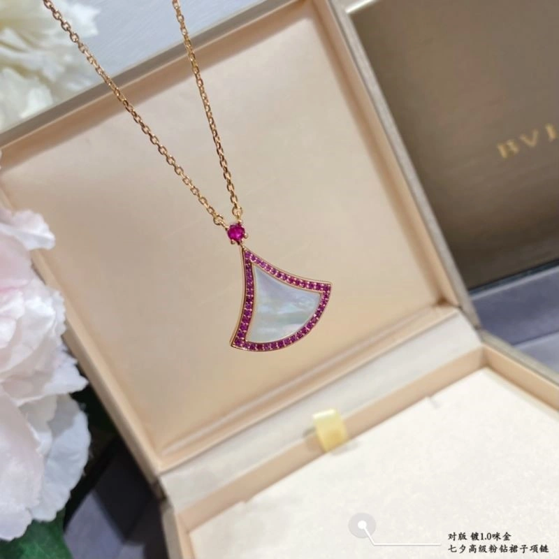 Bvlgari Necklaces SmoothTexture 216218