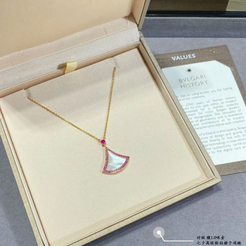 Bvlgari Necklaces SmoothTexture 216218