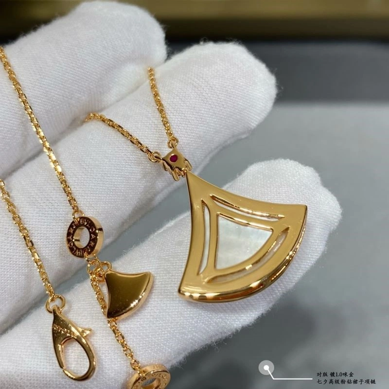Bvlgari Necklaces SmoothTexture 216218