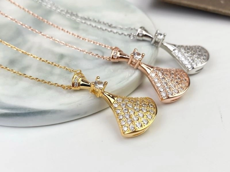 Breathable Bvlgari Necklaces 216173
