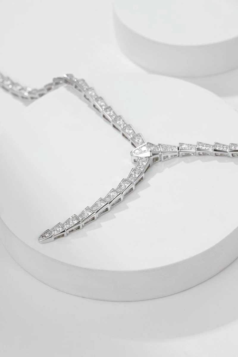 Vibrant Bvlgari Necklaces 216157