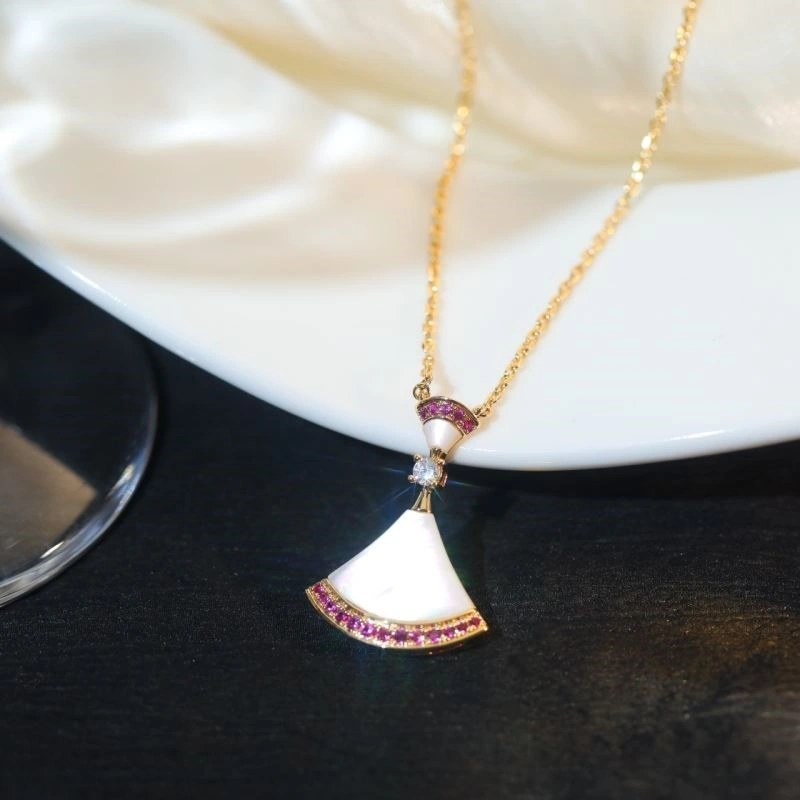 Seasonal Bvlgari Necklaces 216151