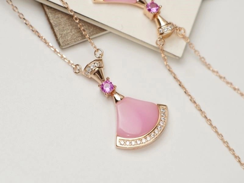 Bvlgari Necklaces Vibrant 216143