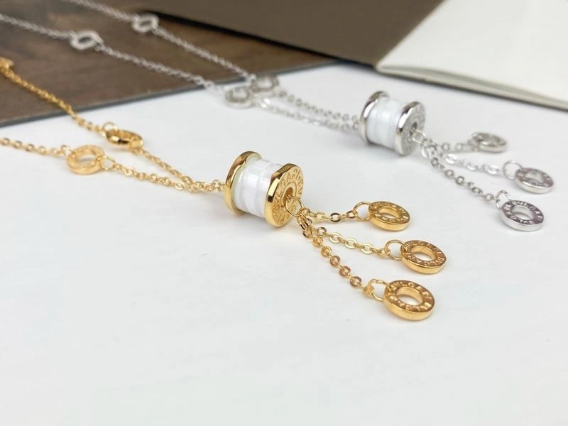 Refined Bvlgari Necklaces 216141