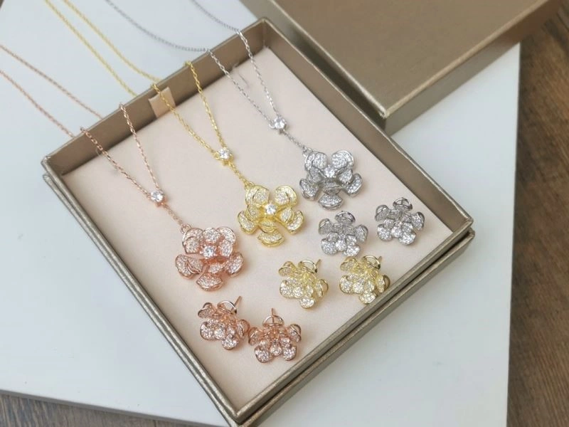 SunProtective Bvlgari Necklaces 216150