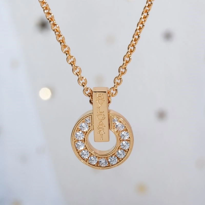 Snug Bvlgari Necklaces 216139