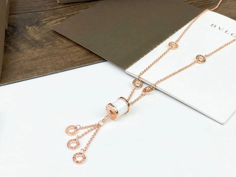 Affordable Bvlgari Necklaces 216024