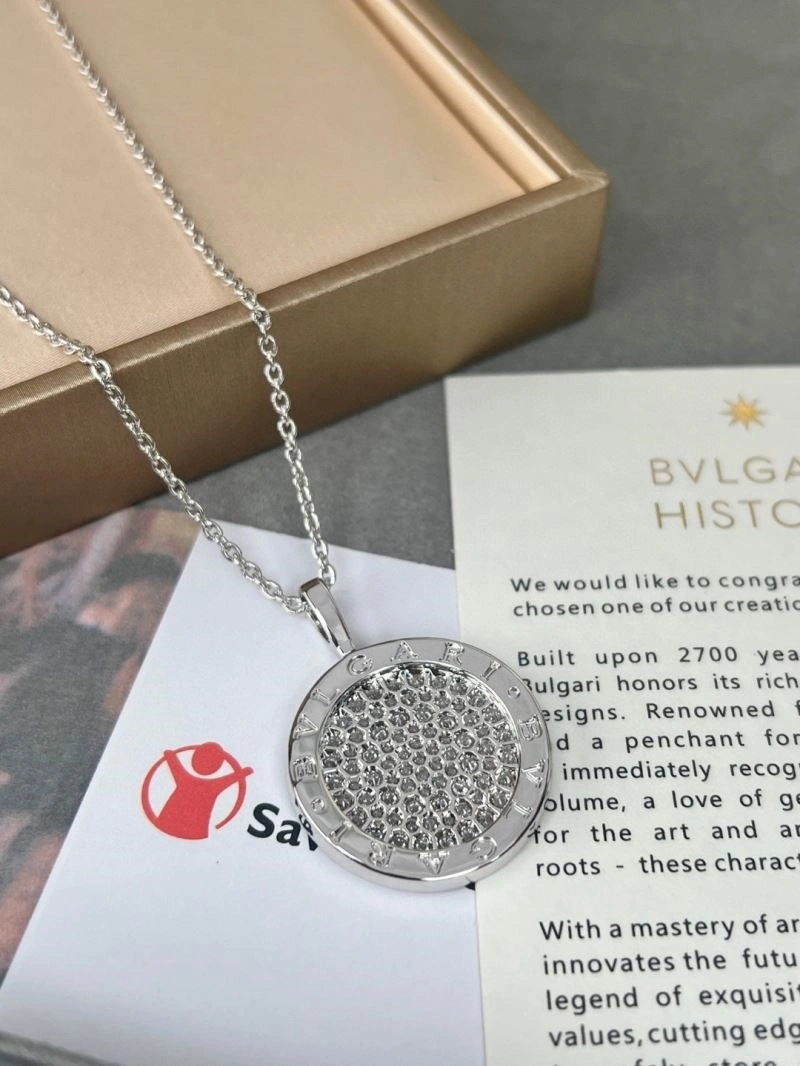 Bvlgari Necklaces Reliable 216022
