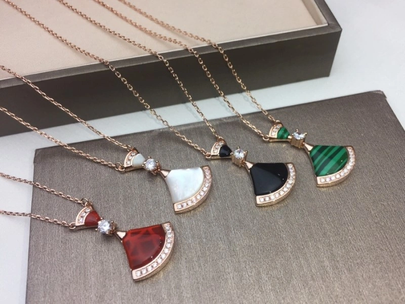 MultiPurpose Bvlgari Necklaces 215879