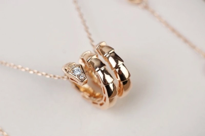 Bvlgari Necklaces UrbanStyle 215803