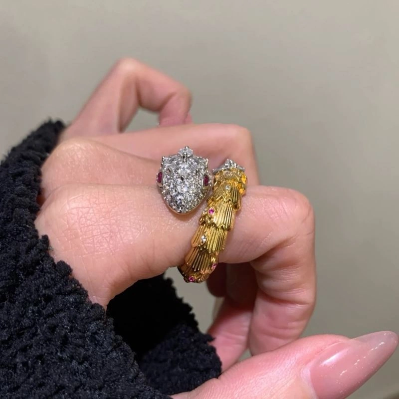 Sleek Bvlgari Rings 216714