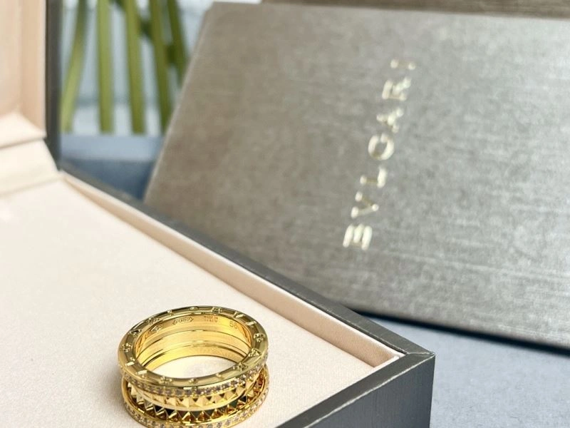 Neat Bvlgari Rings 216524