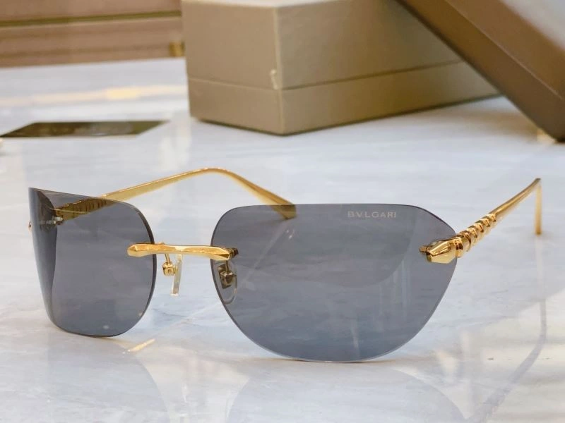RelaxedFit Bvlgari Sunglasses 277279
