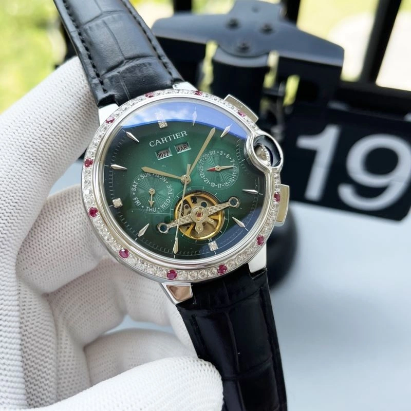 Stylish CARTIER Watches 181131