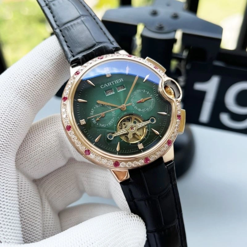 Stylish CARTIER Watches 181131