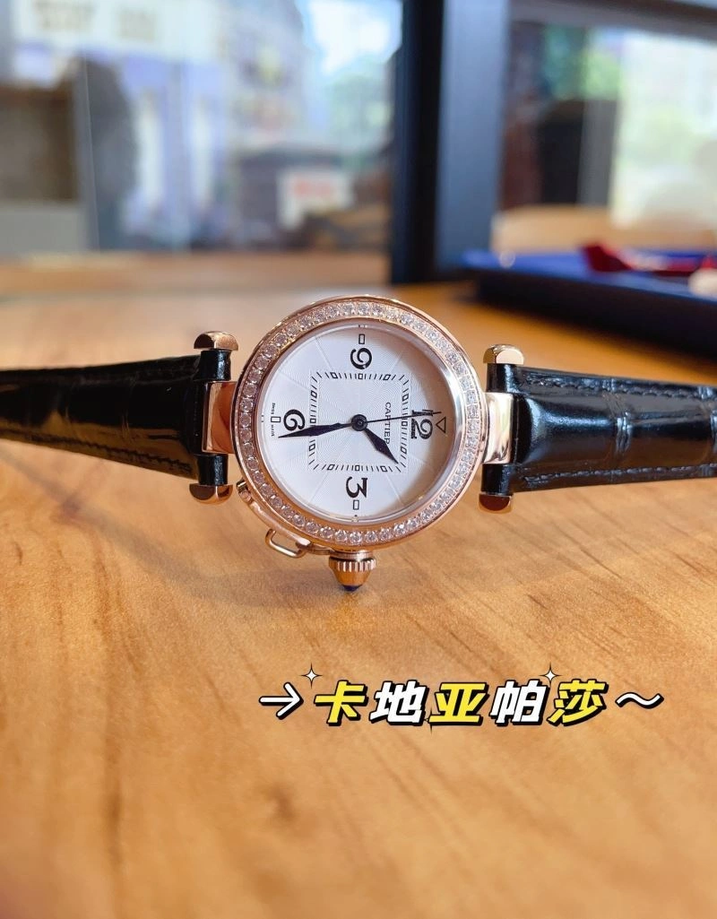 Casual CARTIER Watches 181110