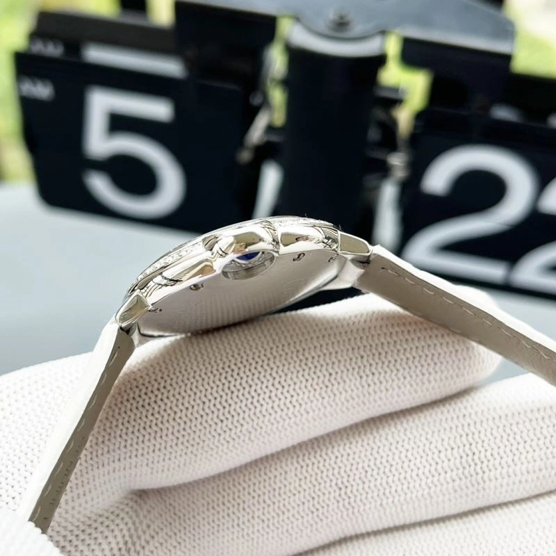 CARTIER Watches Fashionable 181098