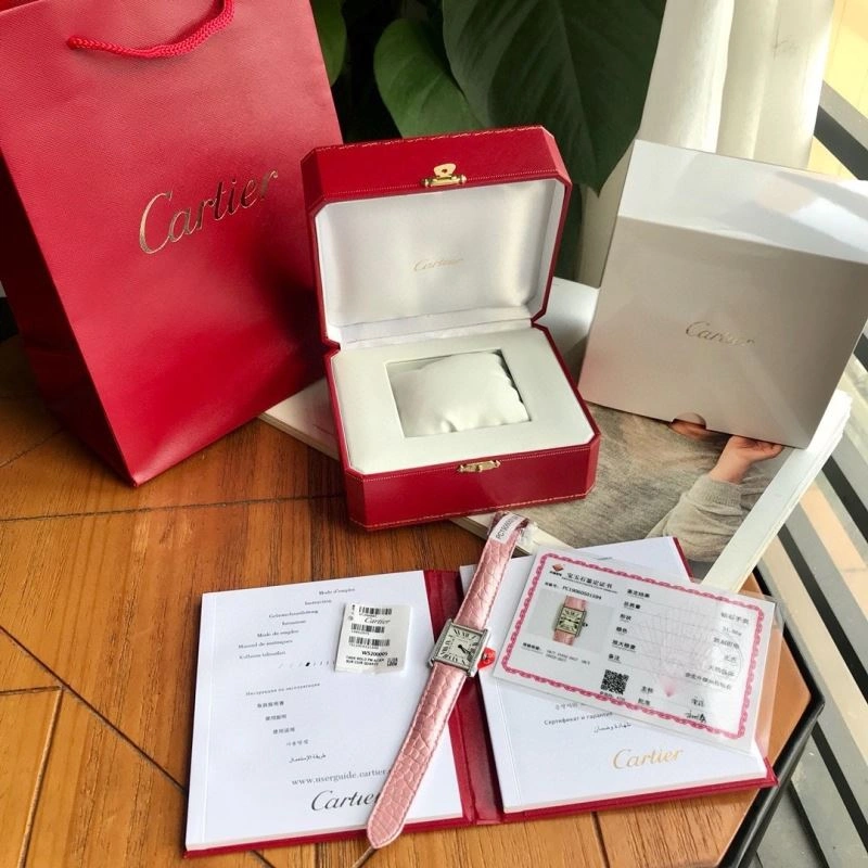Supportive CARTIER Watches 180912