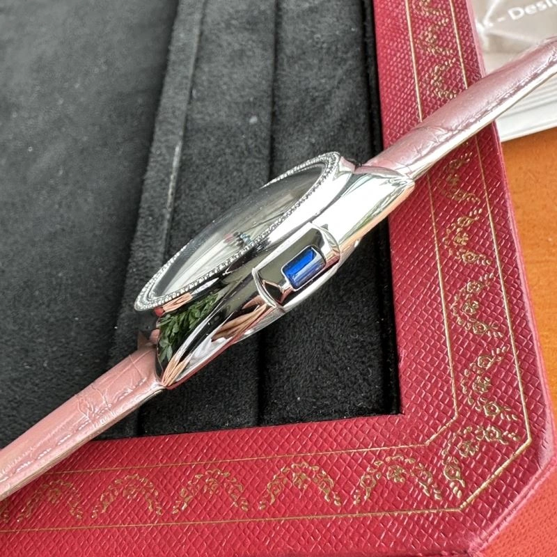 Unisex CARTIER Watches 180825