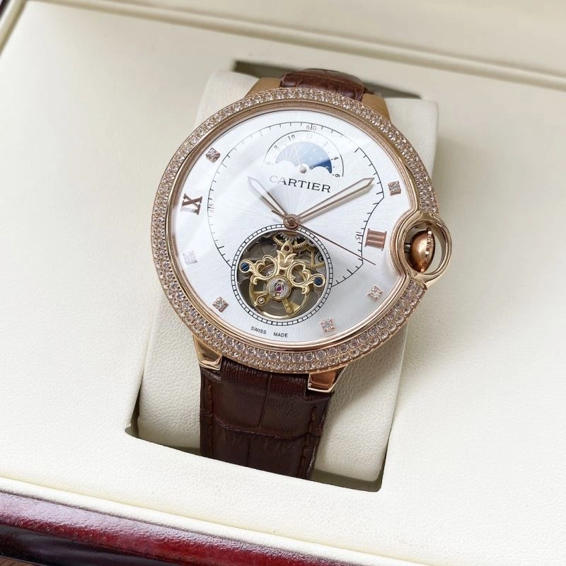 UrbanChic CARTIER Watches 180794