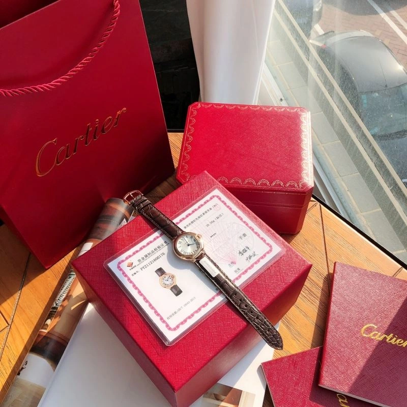 Effortless CARTIER Watches 180782