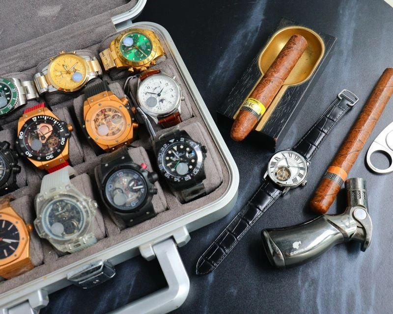 Lightweight CARTIER Watches 180705
