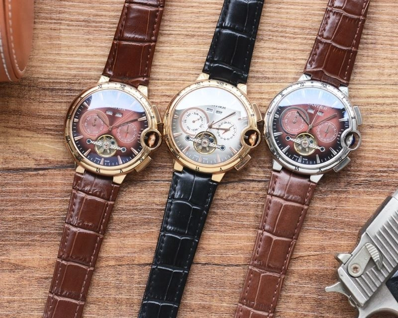 Seasonal CARTIER Watches 180707