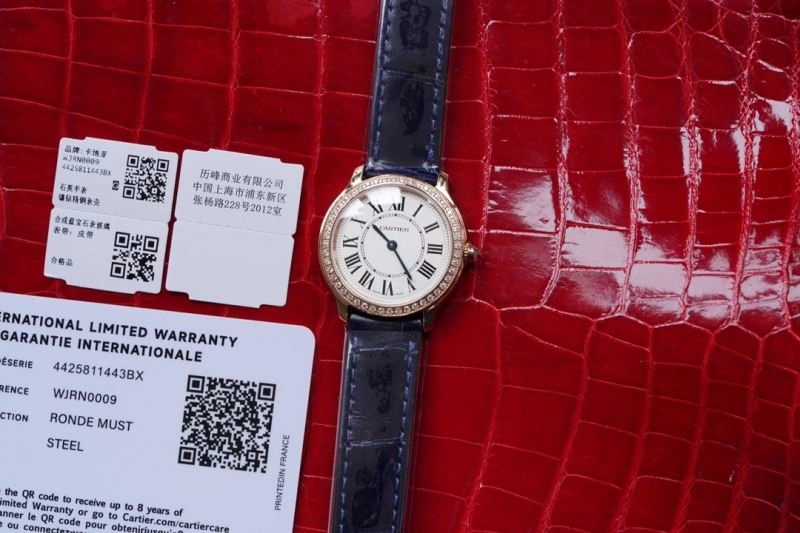 Packable CARTIER Watches 180645