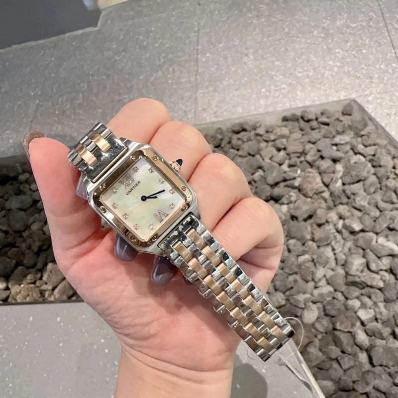 Attractive CARTIER Watches 180514