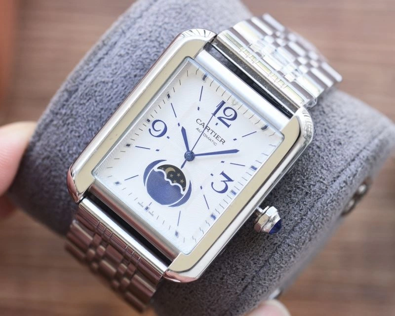 Snug CARTIER Watches 180466