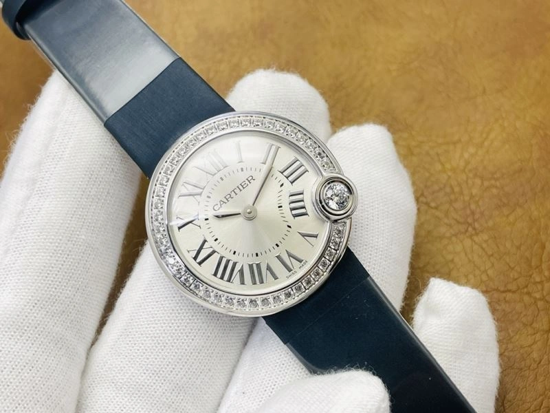 Lightweight CARTIER Watches 180332