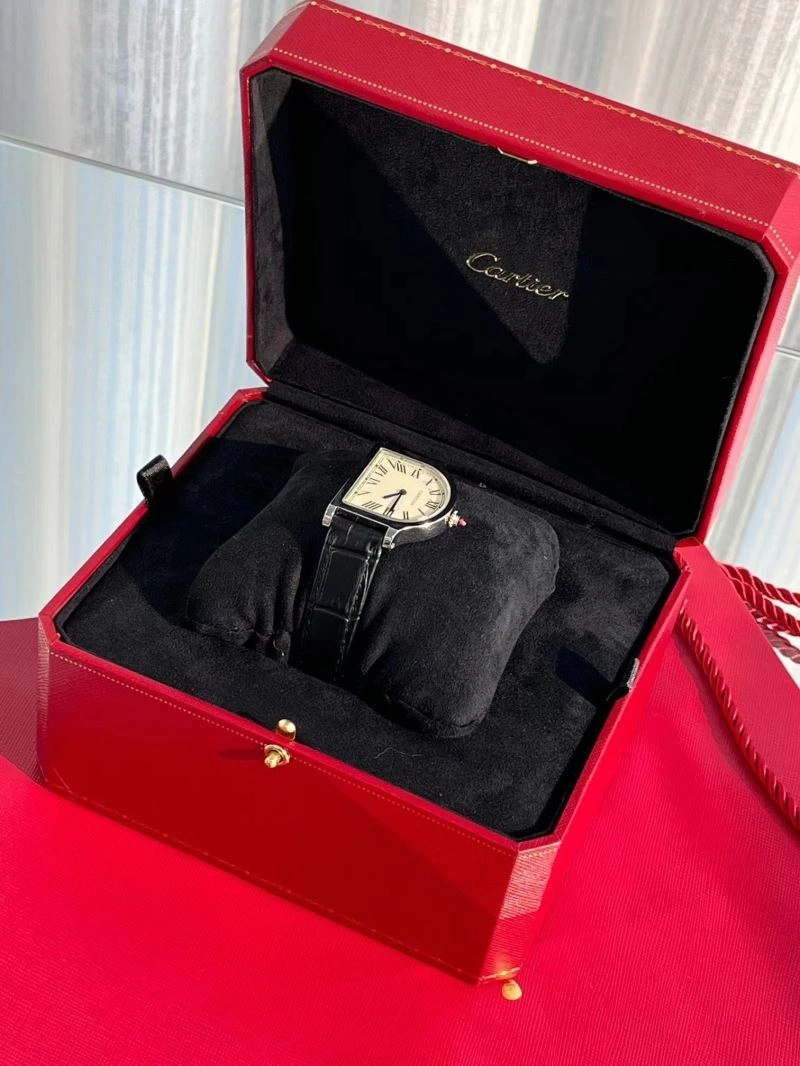 CARTIER Watches Effortless 180010