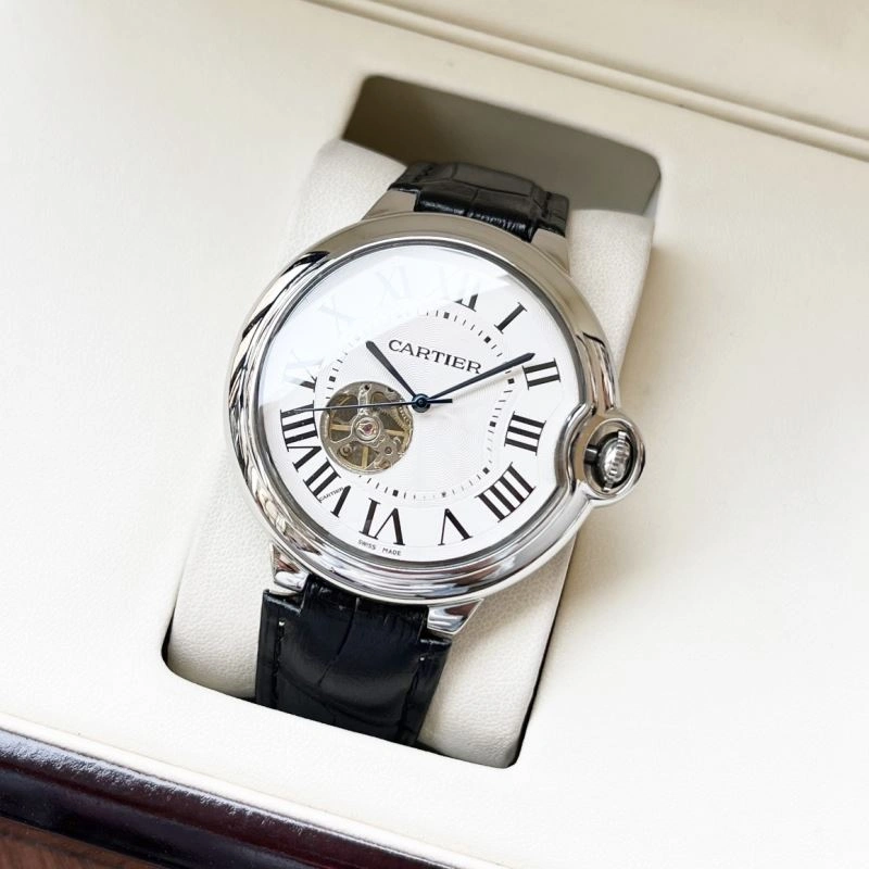 Lightweight CARTIER Watches 180007
