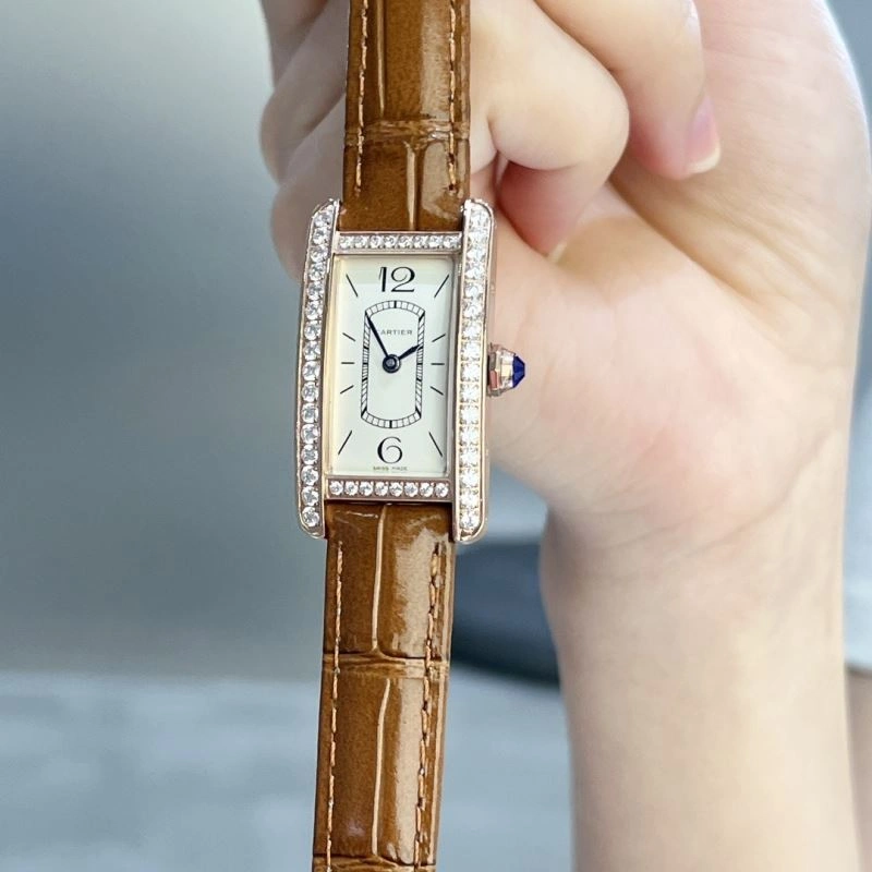GoodFit CARTIER Watches 180001