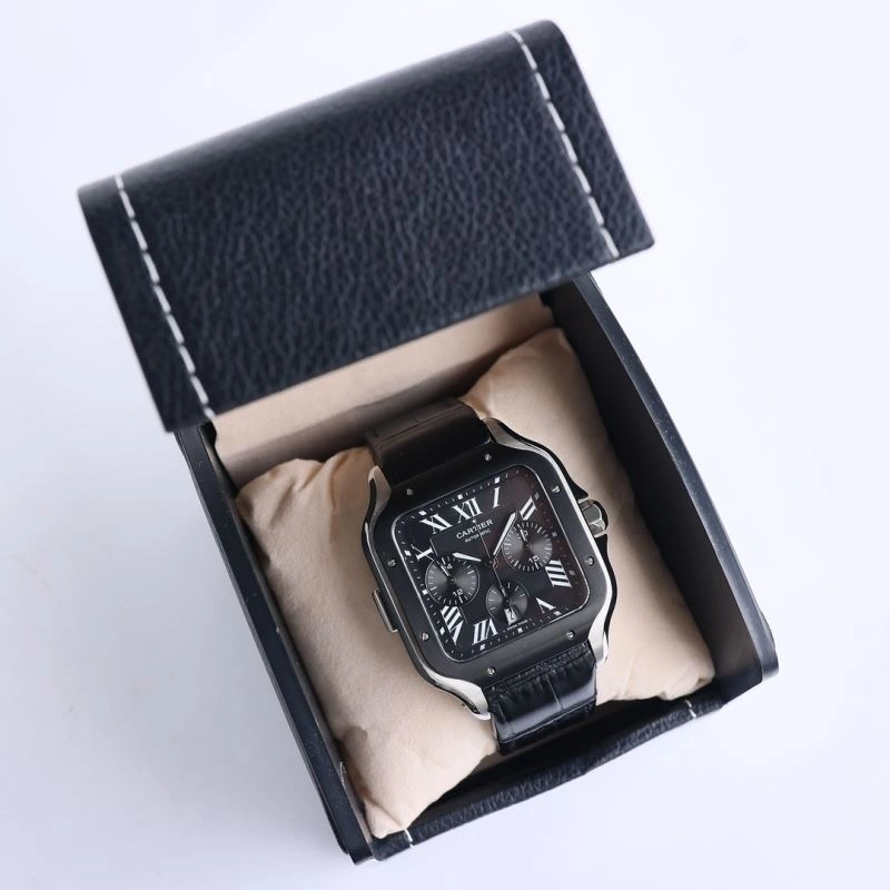 Versatile CARTIER Watches 179669