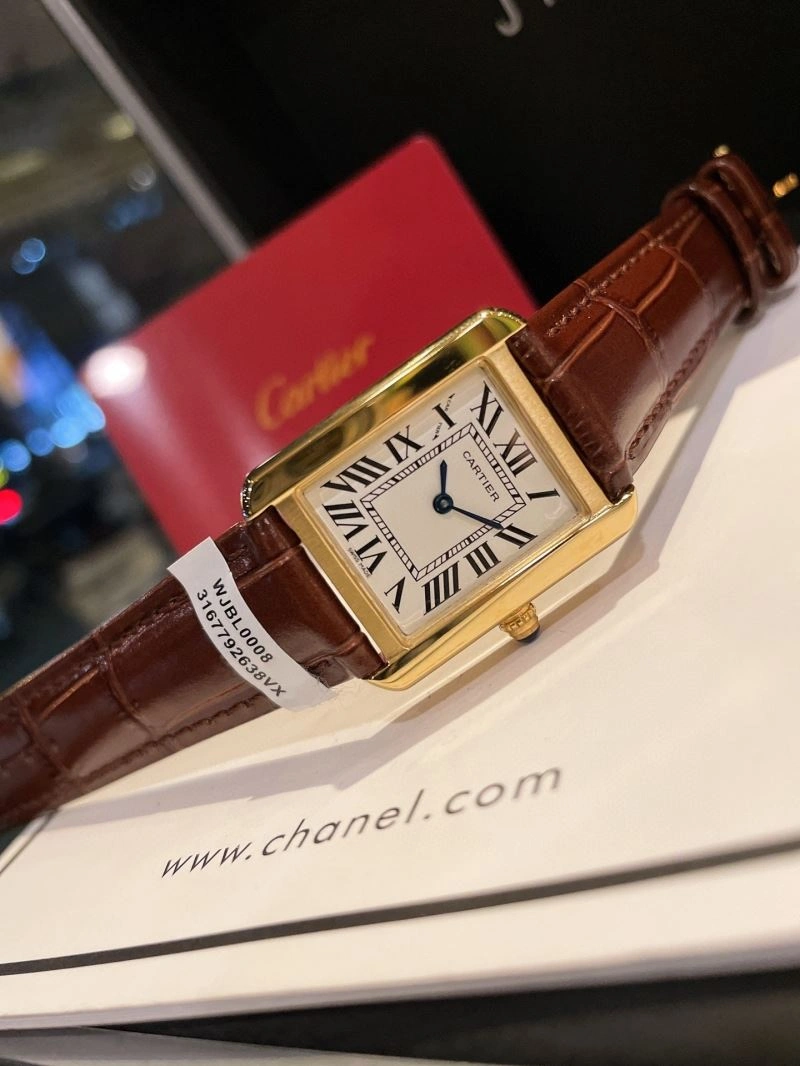 Lightweight CARTIER Watches 179596