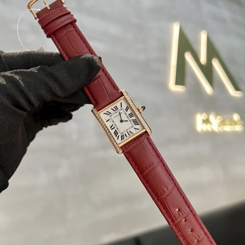 Colorful CARTIER Watches 179536