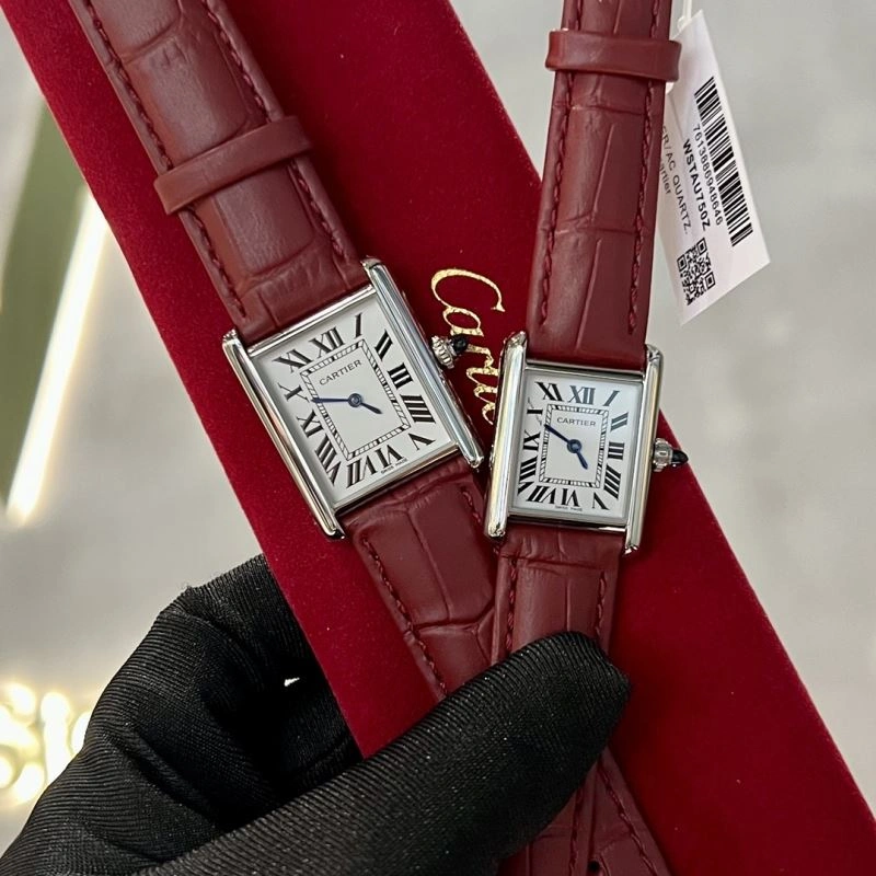 Effortless CARTIER Watches 179535