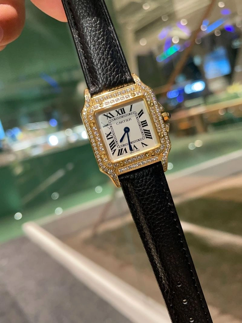 WrinkleFree CARTIER Watches 179508