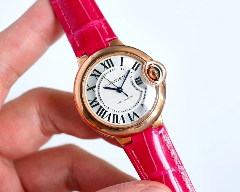 Classic CARTIER Watches 179493