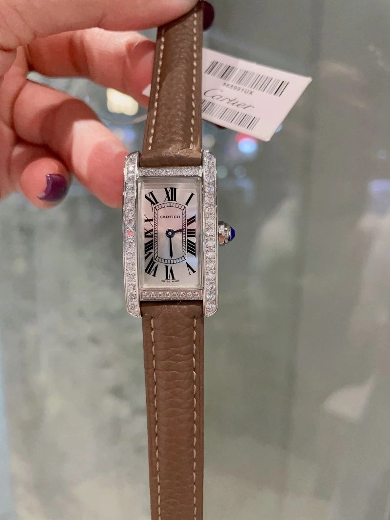 AllSeason CARTIER Watches 179467